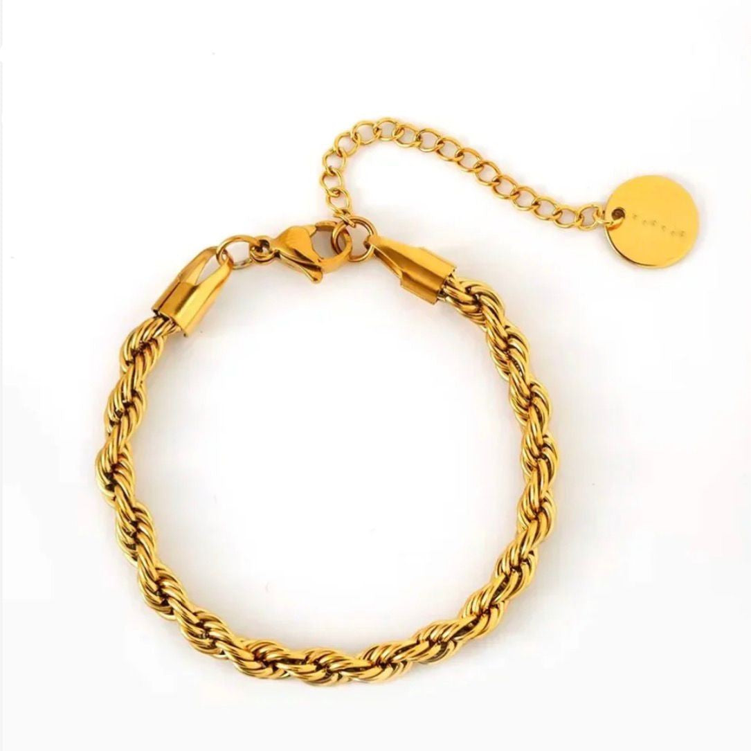 Milas Twisted Bracelet