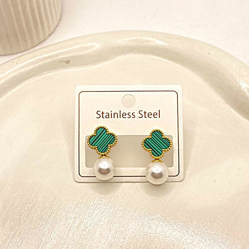 Clover Green Pearl Earrings