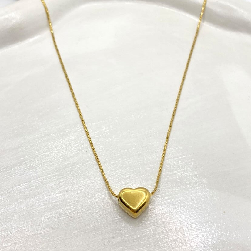 Minimal Heart Necklace