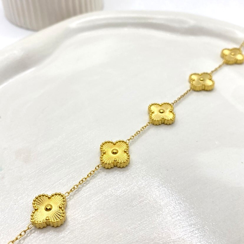 Clover Gold Bracelet